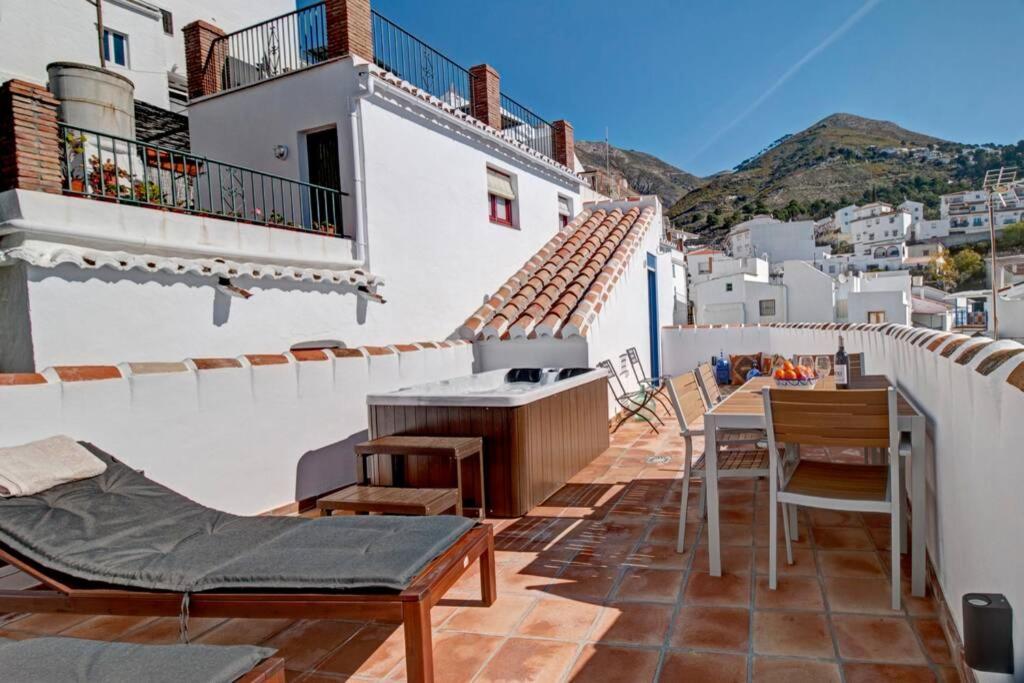 Casa Beaumont - Awesome Andalusian Townhouse Villa Competa Exterior photo